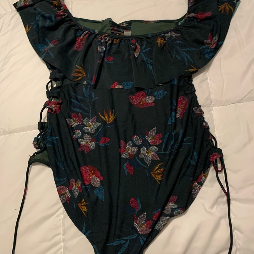 New swim suit